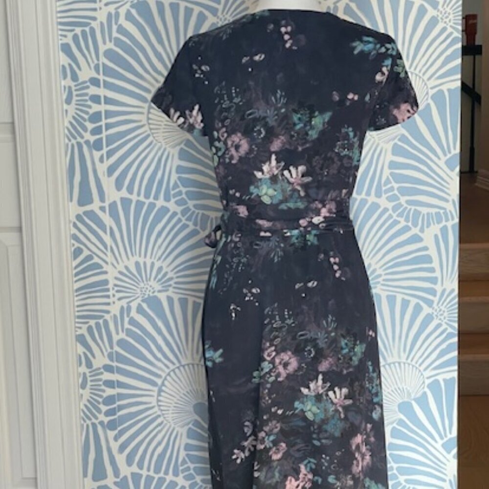 Aritzia Babaton Wrap Floral Maxi Dress Size XS - Picture 5 of 11